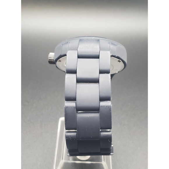 Watch - Picture 5 of 12